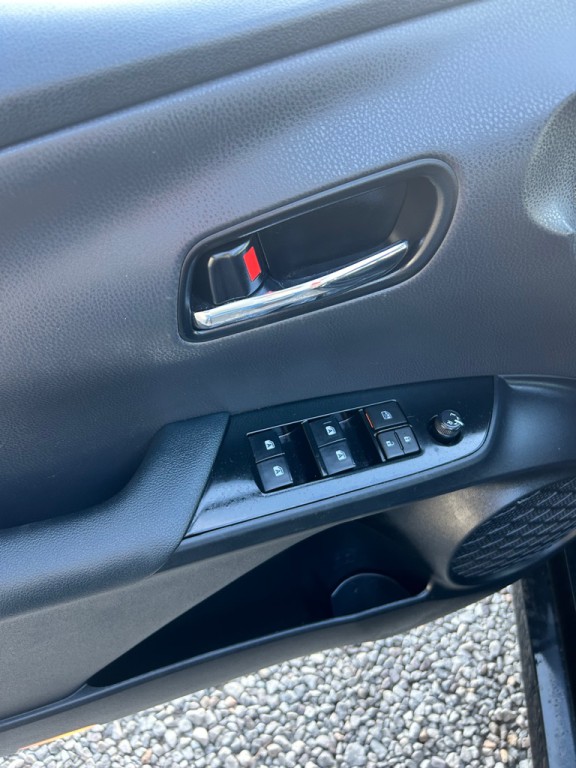 2017 Toyota Prius Image 5