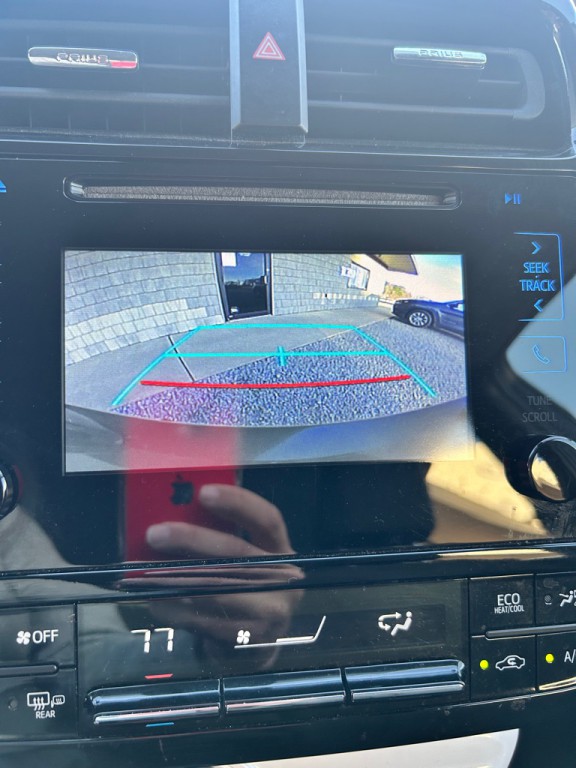 2017 Toyota Prius Image 18