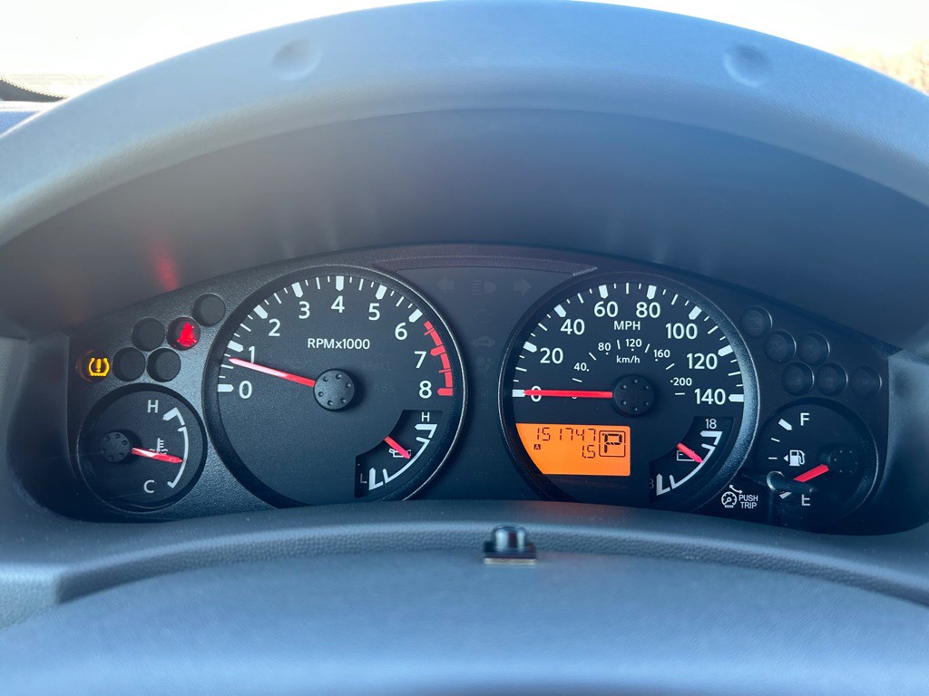 2012 Nissan Frontier Image 13