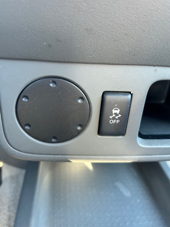 2012 Nissan Frontier Image 15