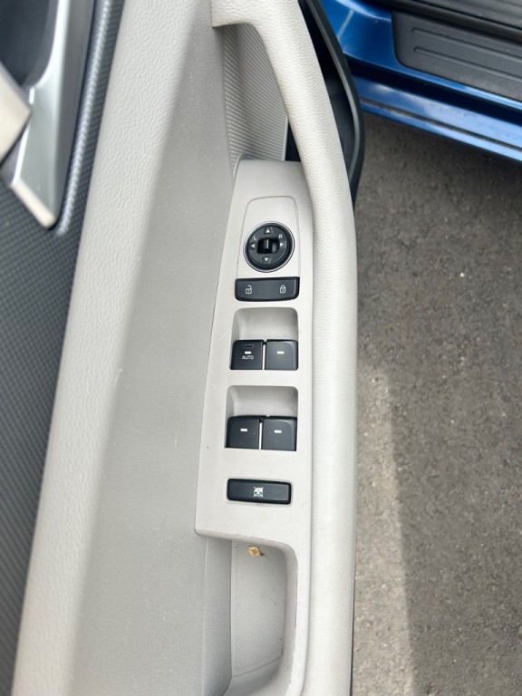 2017 Hyundai Sonata Image 6