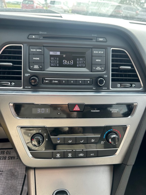 2017 Hyundai Sonata Image 14