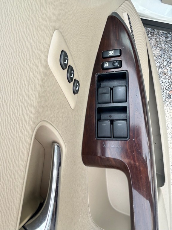 2013 Toyota Venza Image 6