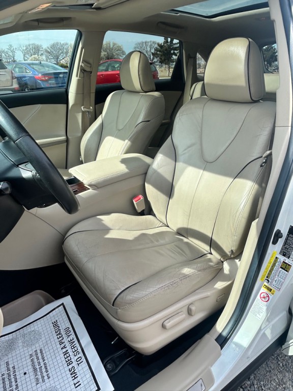 2013 Toyota Venza Image 8