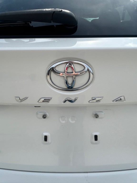 2013 Toyota Venza Image 25