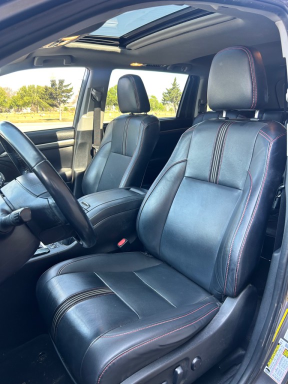 2019 Toyota Highlander Image 8