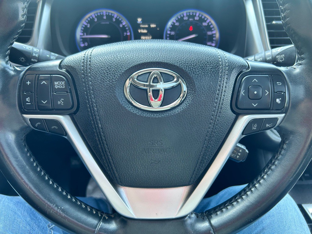 2019 Toyota Highlander Image 14