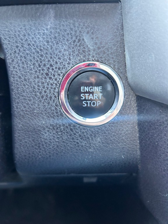 2019 Toyota Highlander Image 16