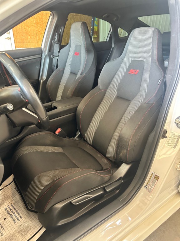 2018 Honda Civic Image 8