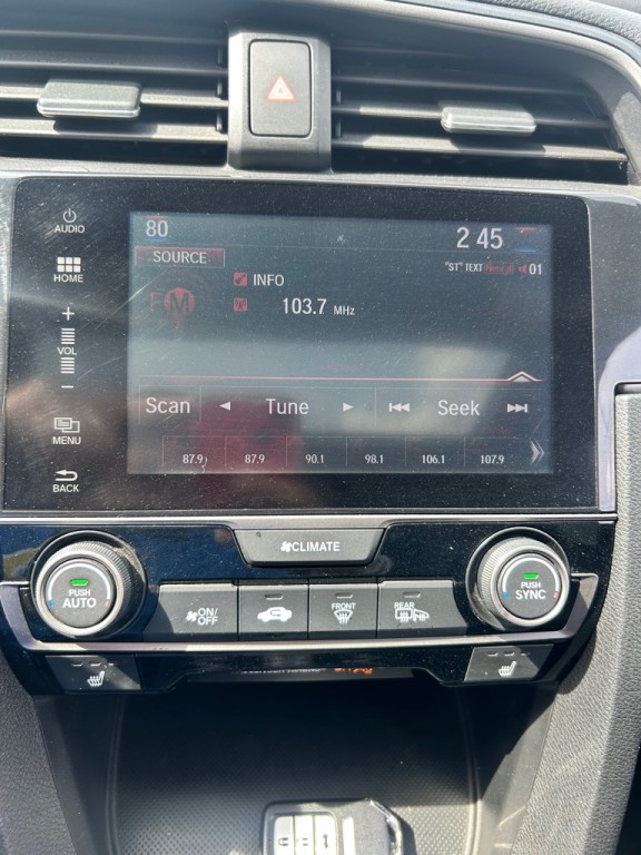 2018 Honda Civic Image 17