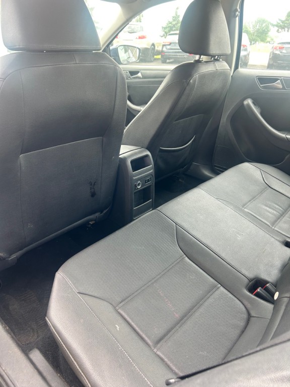 2012 Volkswagen Jetta Image 10
