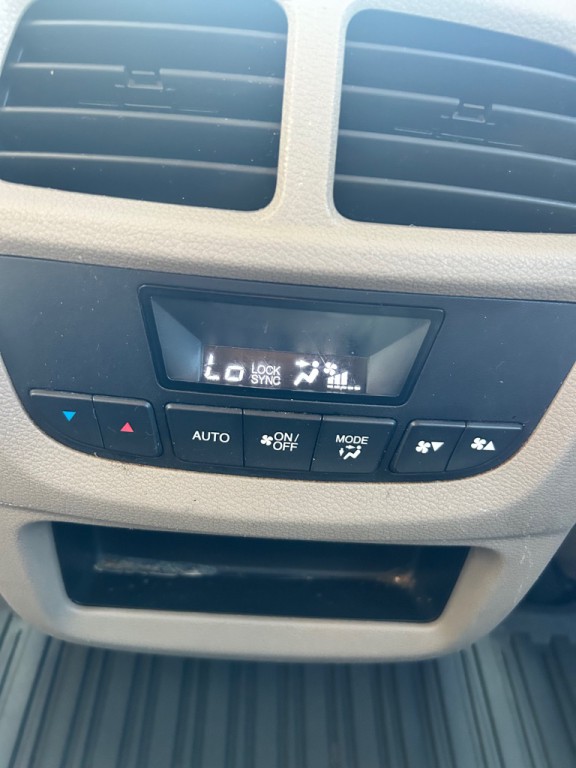 2018 Honda Pilot Image 12