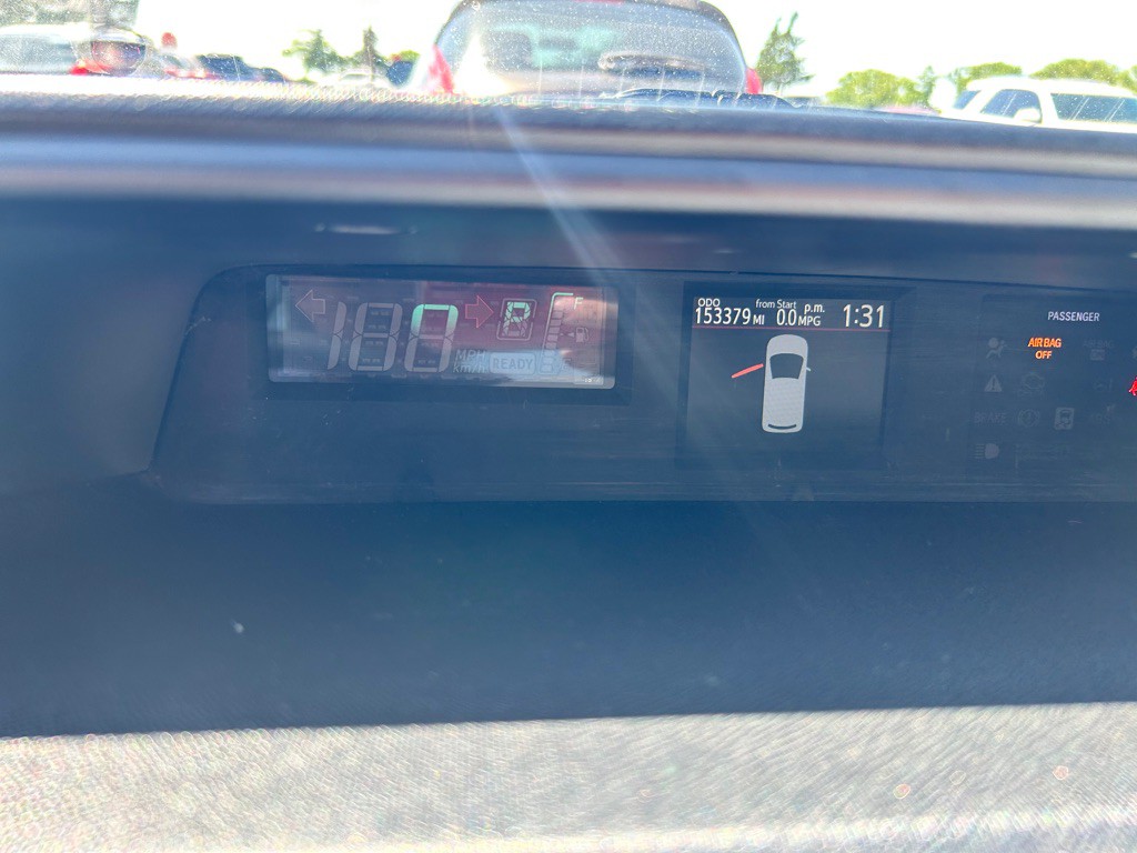 2012 Toyota Prius Image 15