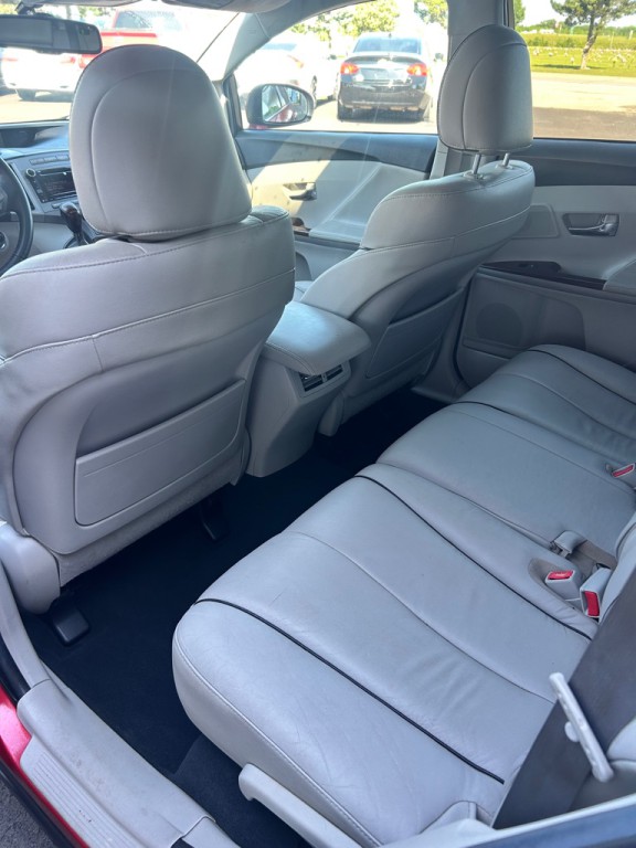 2012 Toyota Venza Image 10