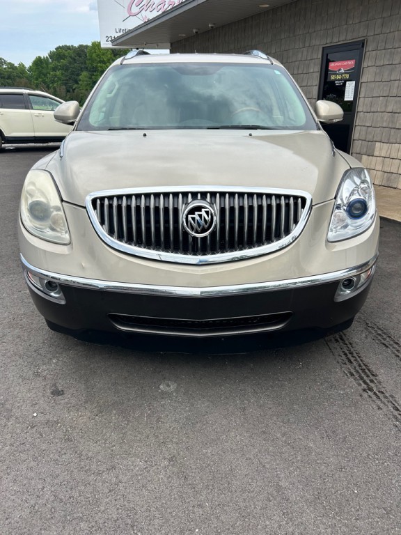 2011 Buick Enclave Image 2