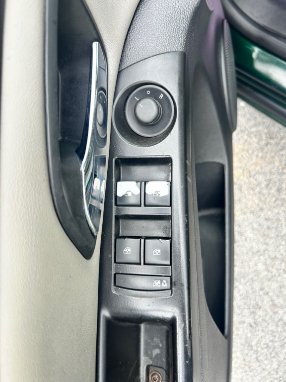 2014 Chevrolet Cruze Image 6