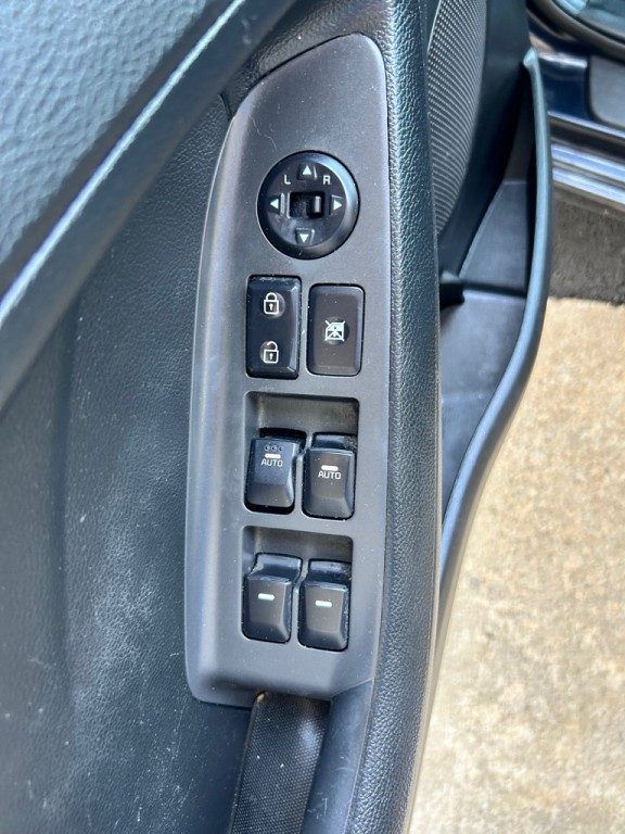 2017 Kia Forte Image 6