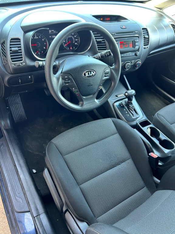 2017 Kia Forte Image 7