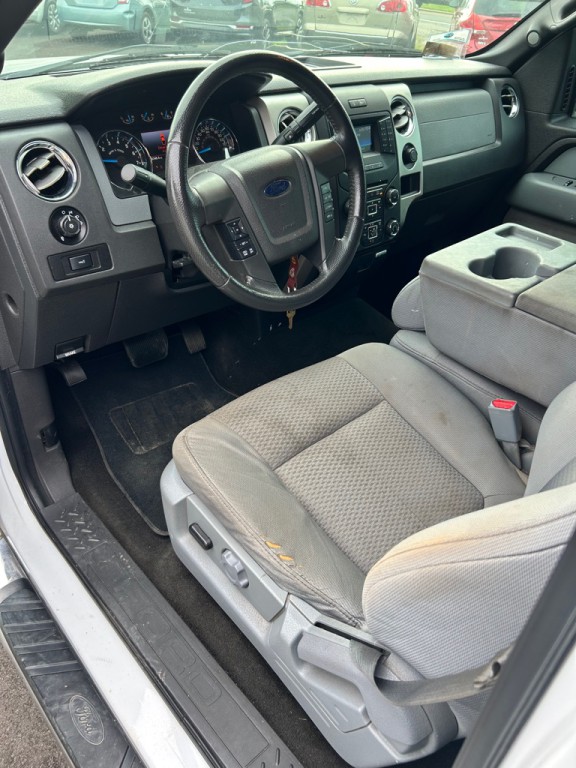 2013 Ford F-150 Image 8