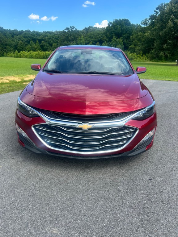 2024 Chevrolet Malibu Image 2