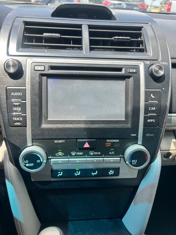 2012 Toyota Camry Image 15