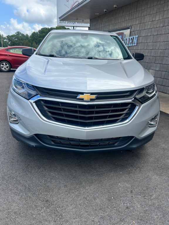 2021 Chevrolet Equinox Image 2