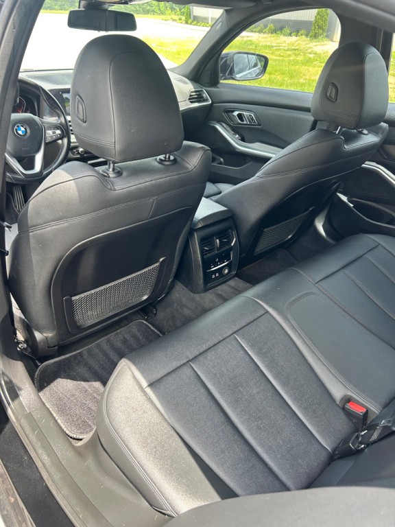 2020 BMW 3 Series Image 11