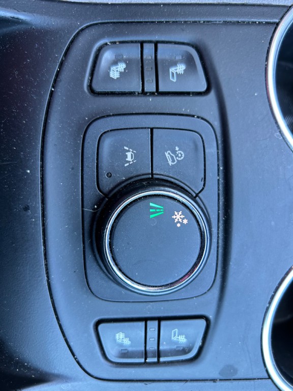 2018 GMC Terrain Image 16