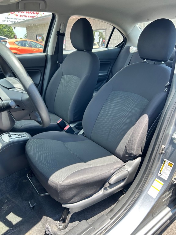 2019 Mitsubishi Mirage Image 9
