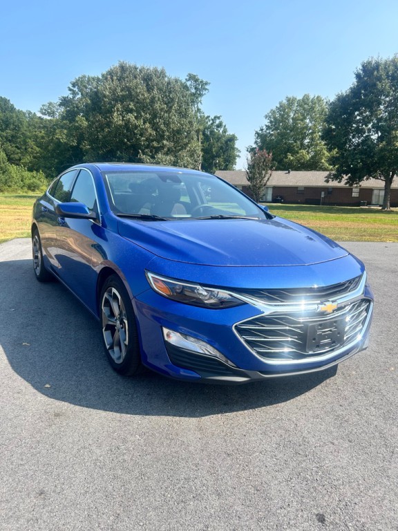 2023 Chevrolet Malibu Image 4