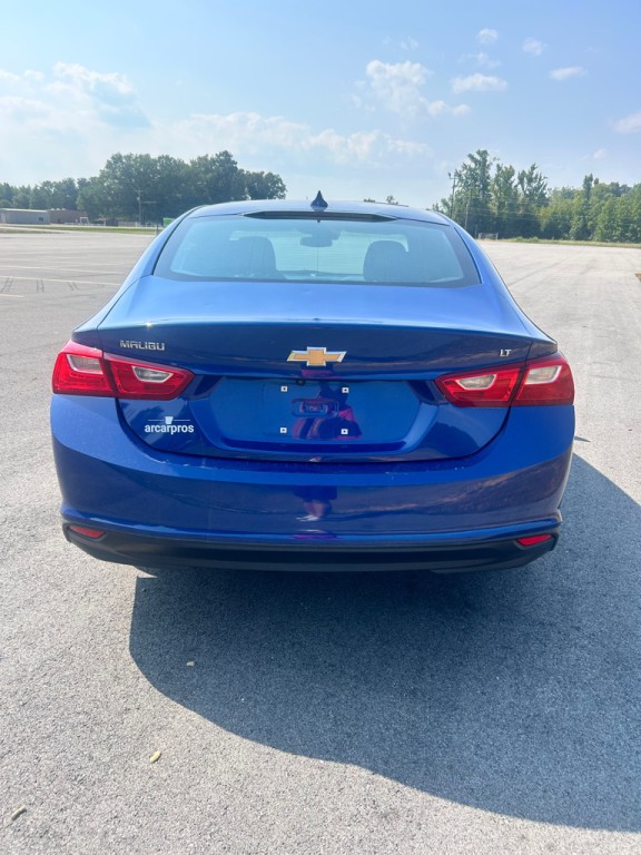 2023 Chevrolet Malibu Image 5