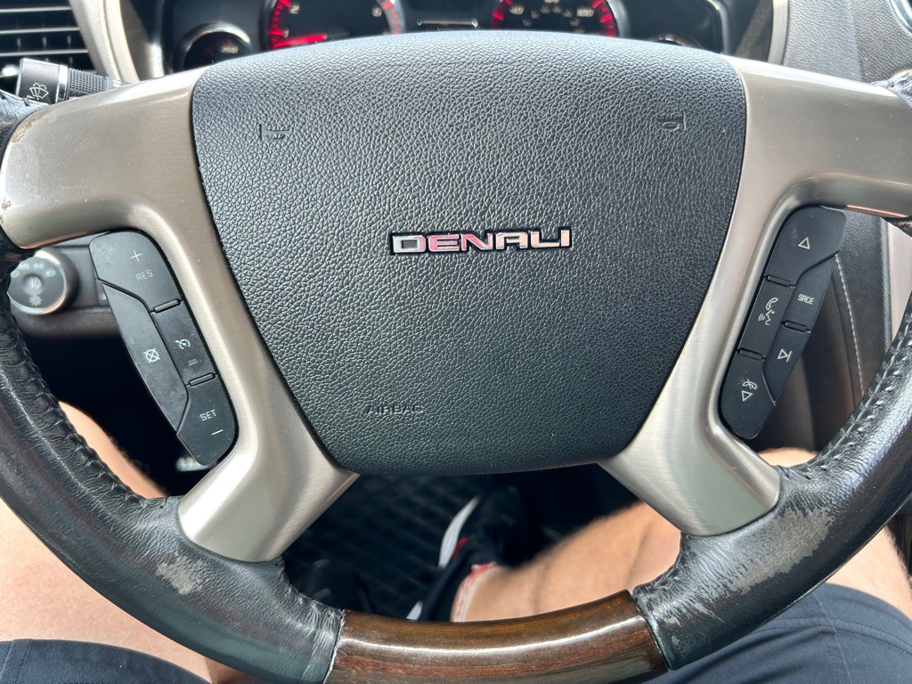2013 GMC Acadia Image 14