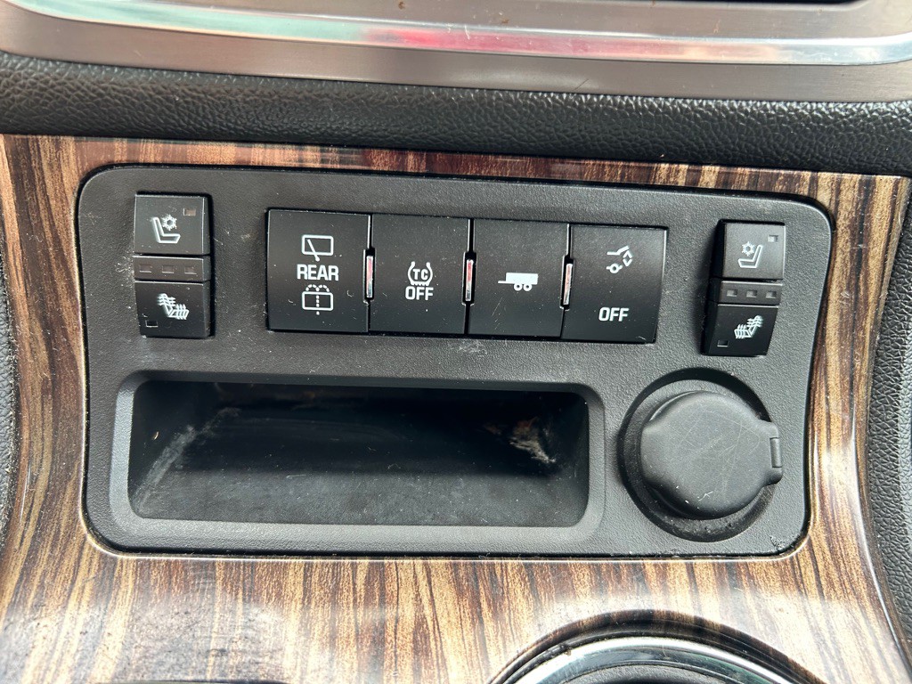 2013 GMC Acadia Image 18