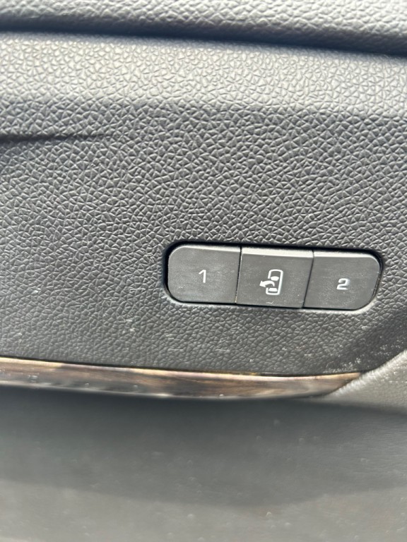 2013 GMC Acadia Image 23