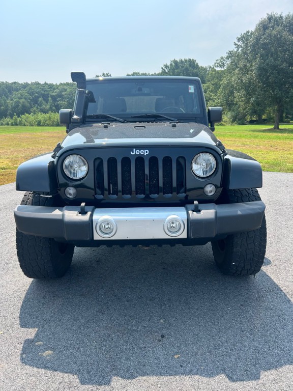 2014 Jeep Wrangler Unlimited Image 2