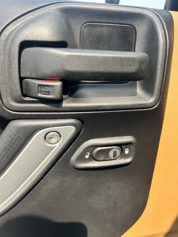 2014 Jeep Wrangler Unlimited Image 7