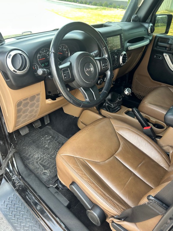 2014 Jeep Wrangler Unlimited Image 8