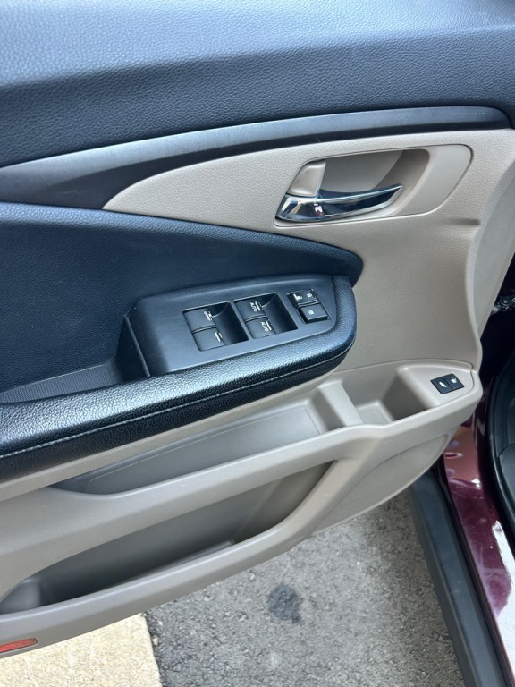 2017 Honda Pilot Image 7
