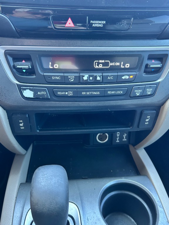 2017 Honda Pilot Image 19