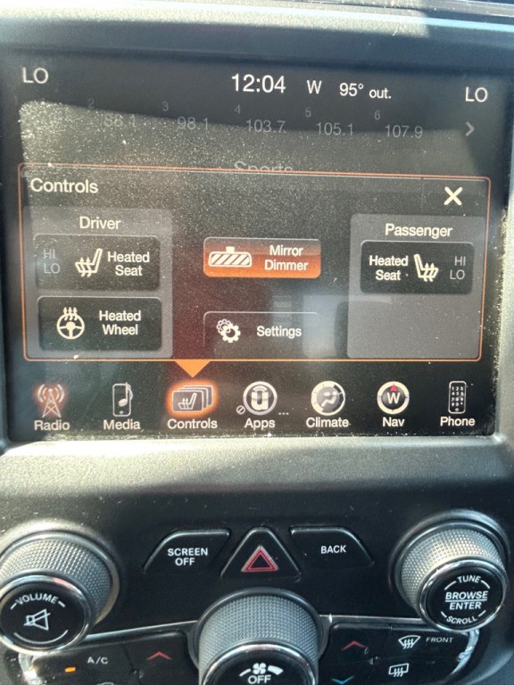2015 RAM 1500 Image 22