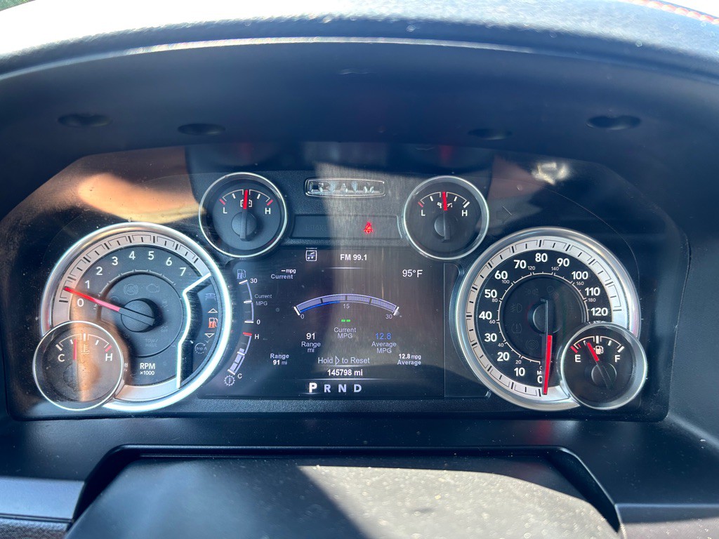 2015 RAM 1500 Image 16