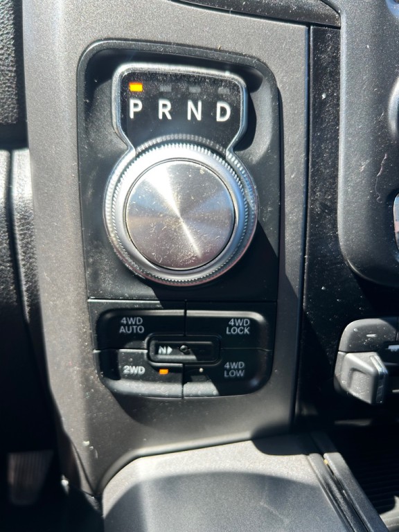 2015 RAM 1500 Image 17