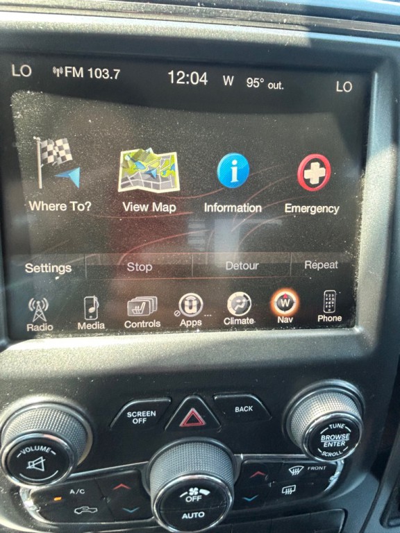 2015 RAM 1500 Image 24