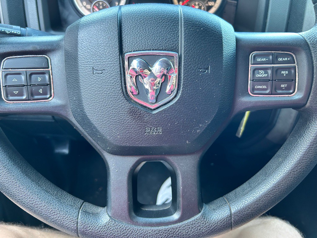 2015 RAM 1500 Image 11