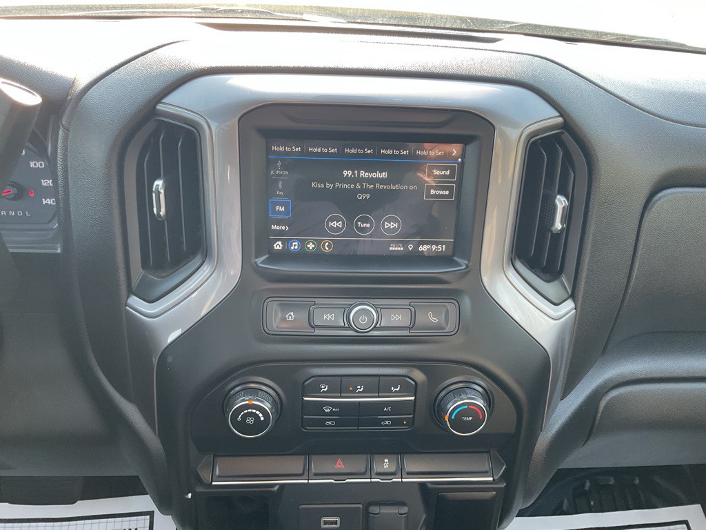 2019 Chevrolet Silverado 1500 Image 31