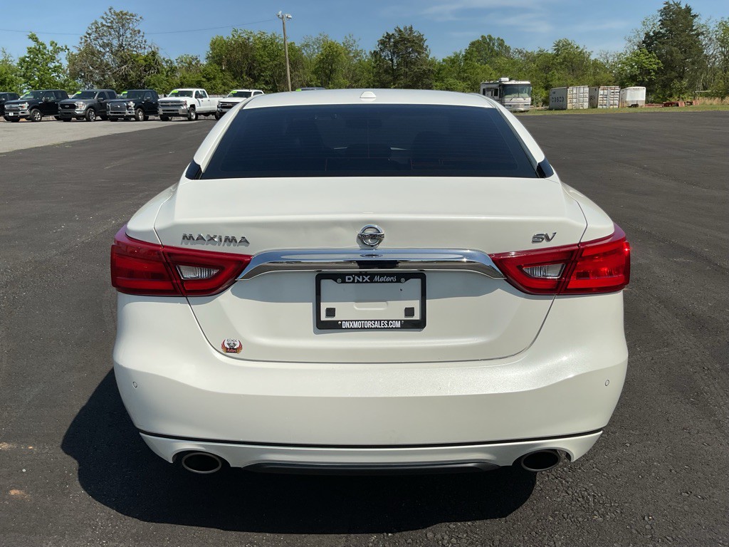 2016 Nissan Maxima Image 6