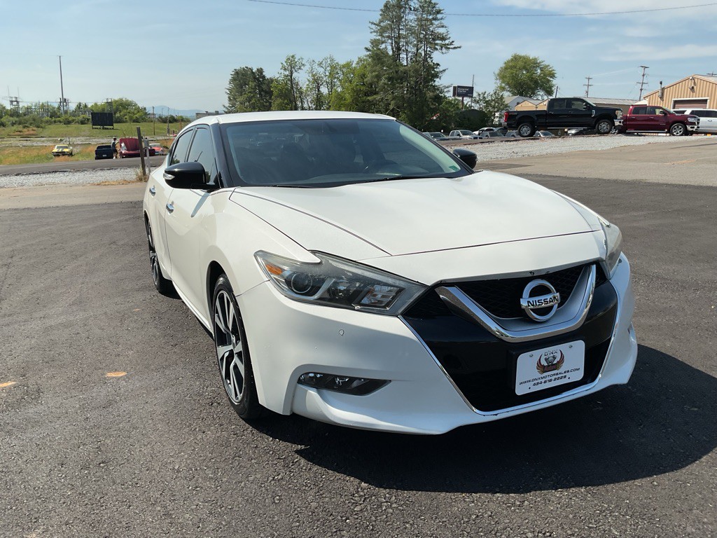 2016 Nissan Maxima Image 14