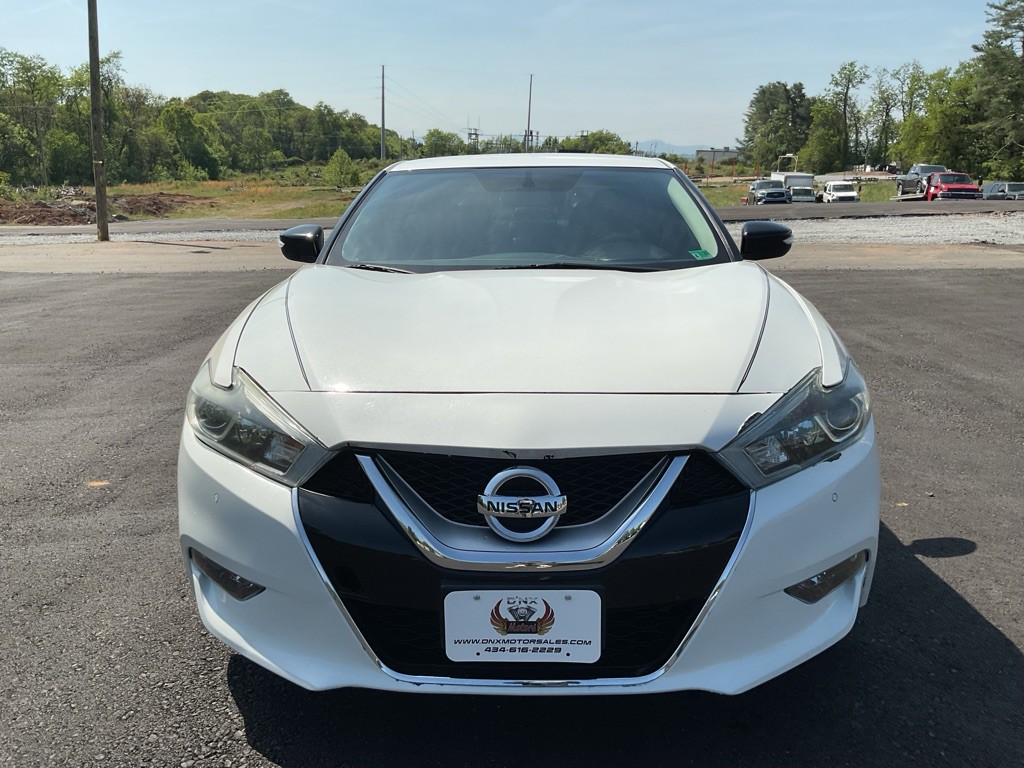 2016 Nissan Maxima Image 15