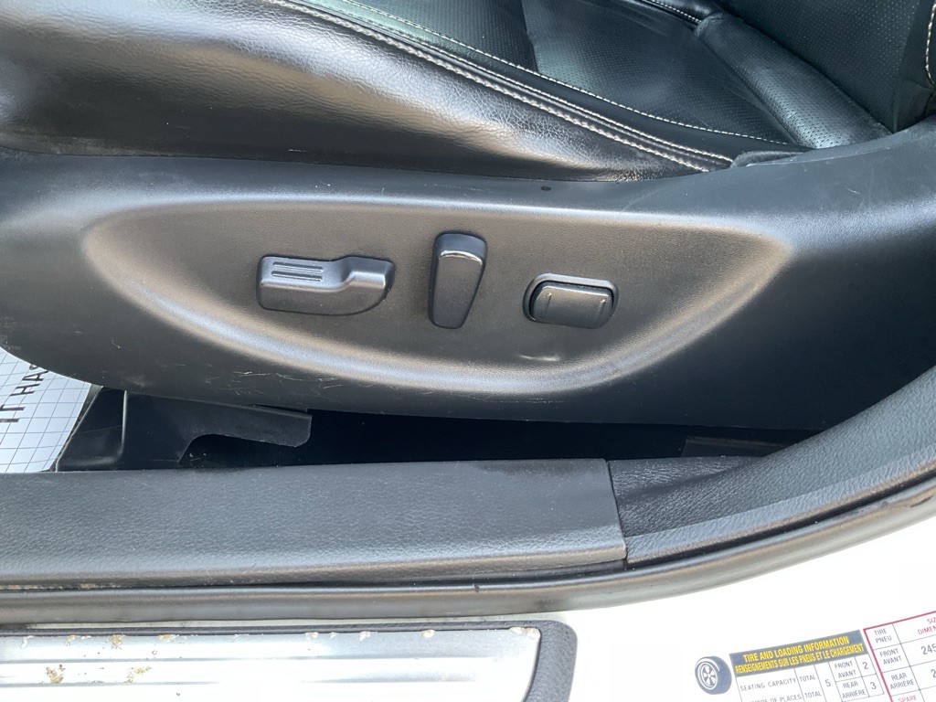 2016 Nissan Maxima Image 26