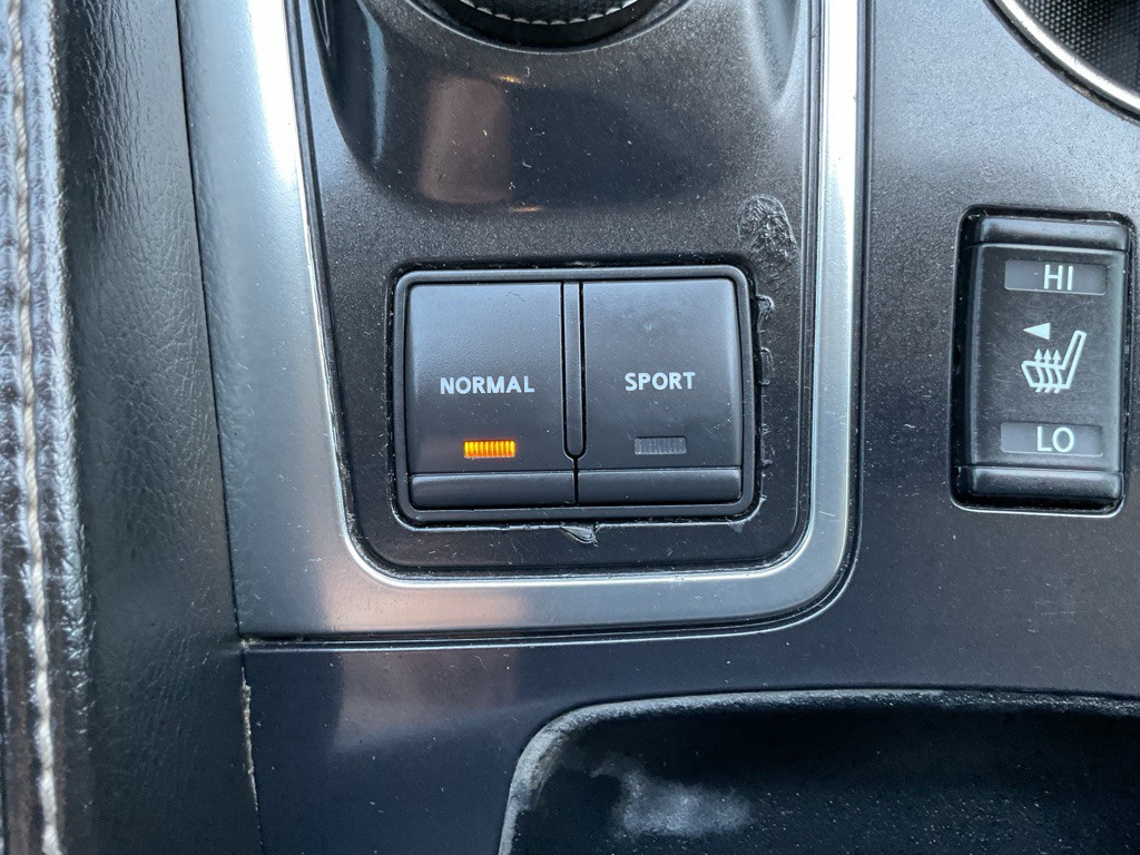 2016 Nissan Maxima Image 41